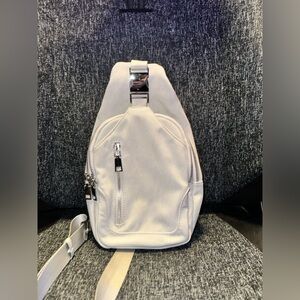 Madison West Poly Sling